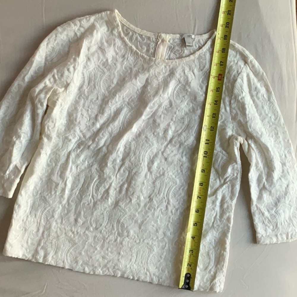 Ivory white JCrew paisley top with 3/4 length sleeves XXS